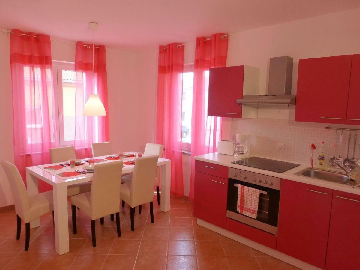 Appartamento Kvesic *